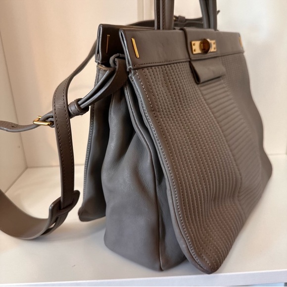 Marc Jacobs Crossbody handbag with gold hardware - Picture 6 of 14